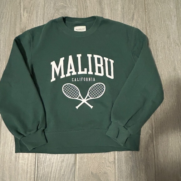 LIKE NEW! Women's Abercrombie & Fitch Malibu Sweatshirt - XS - Picture 4 of 4